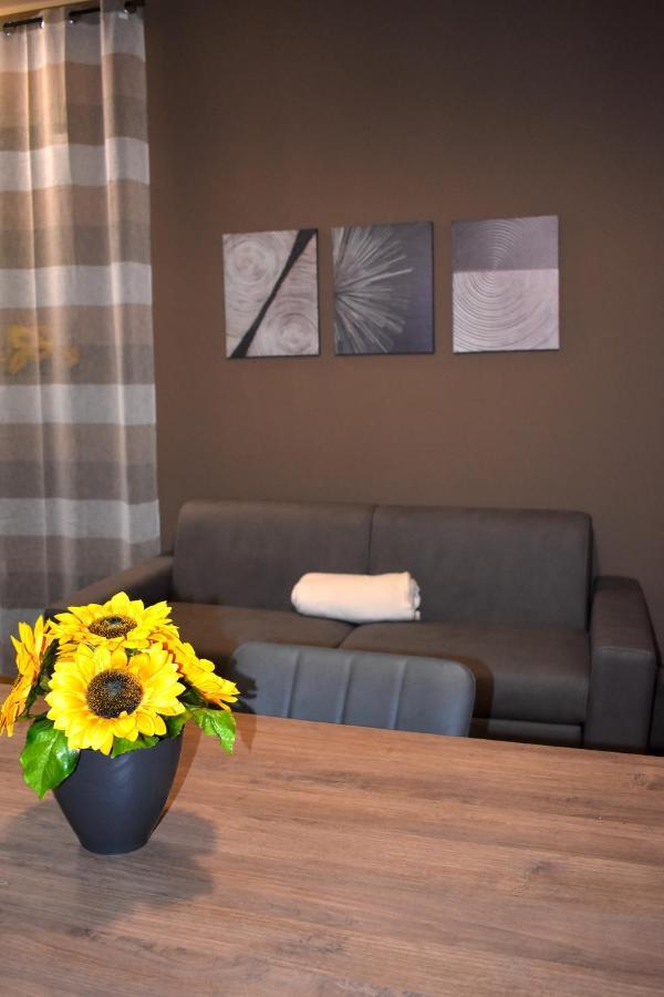 Casa Vacanze Oikia - Room Girasole ナポリ エクステリア 写真