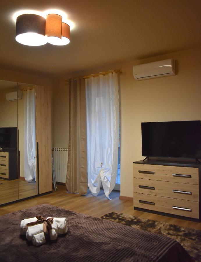 Casa Vacanze Oikia - Room Girasole ナポリ エクステリア 写真